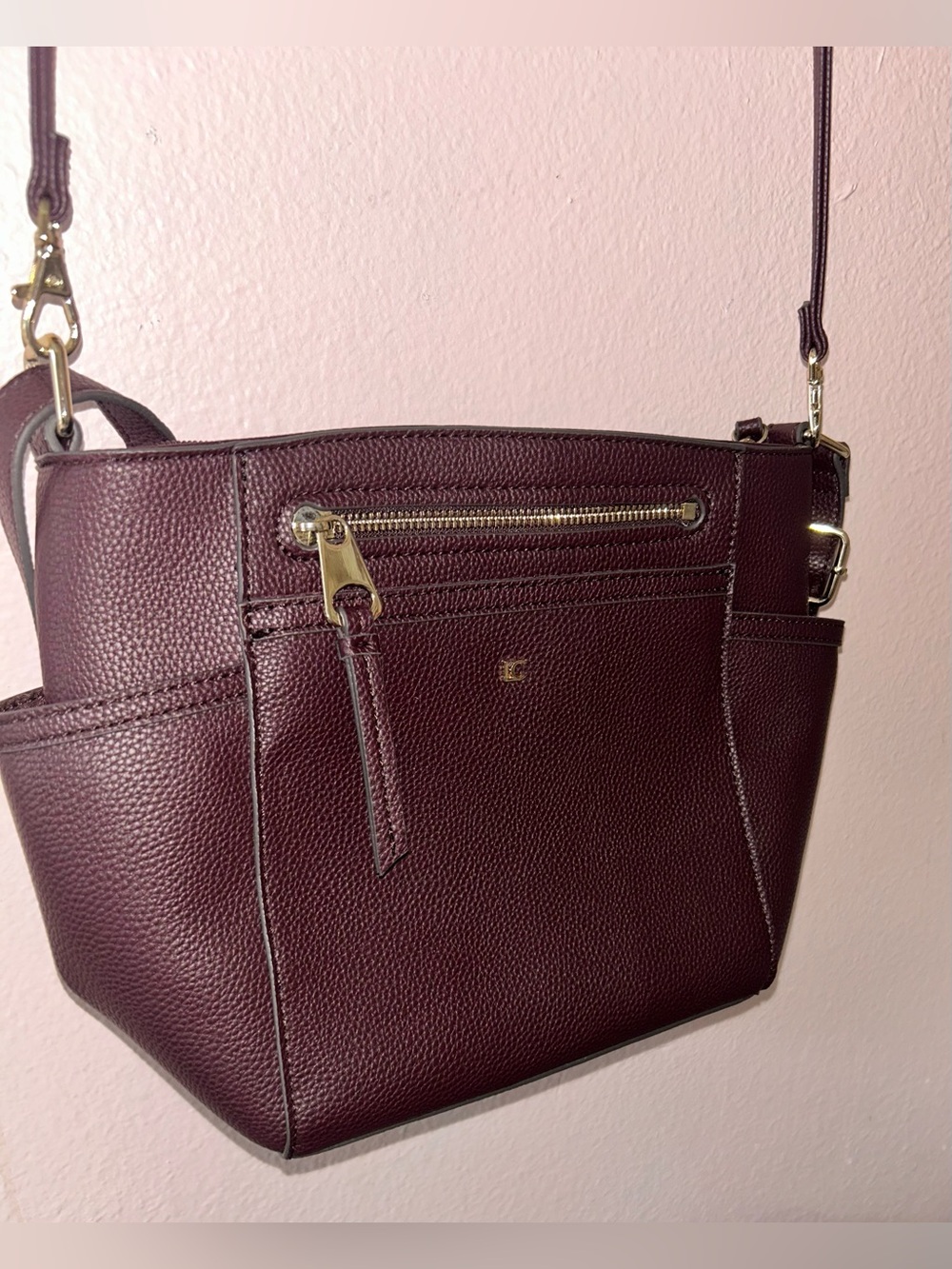 Liz Claiborne Lola Crossbody Bag - Burgundy Pebbled Faux Leather, NWOT